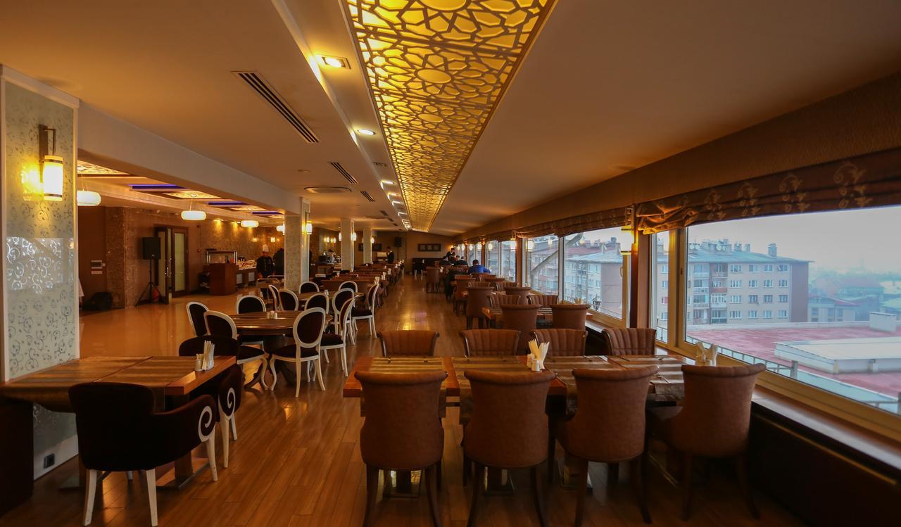 Sivas Bueyuek Hotel Eksteriør billede