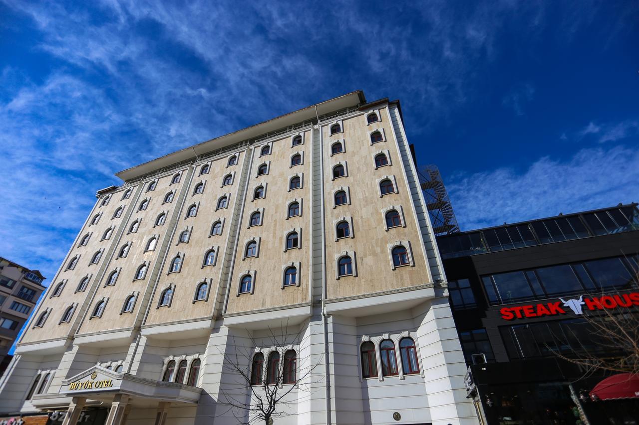 Sivas Bueyuek Hotel Eksteriør billede