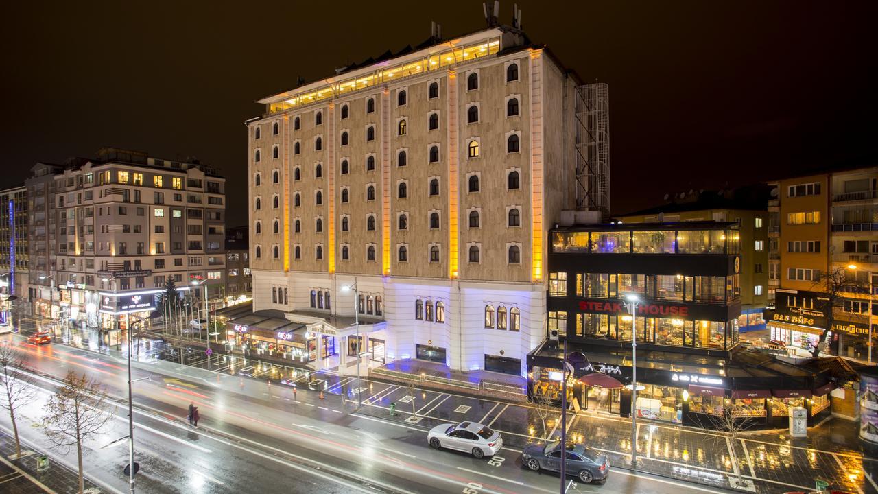 Sivas Bueyuek Hotel Eksteriør billede