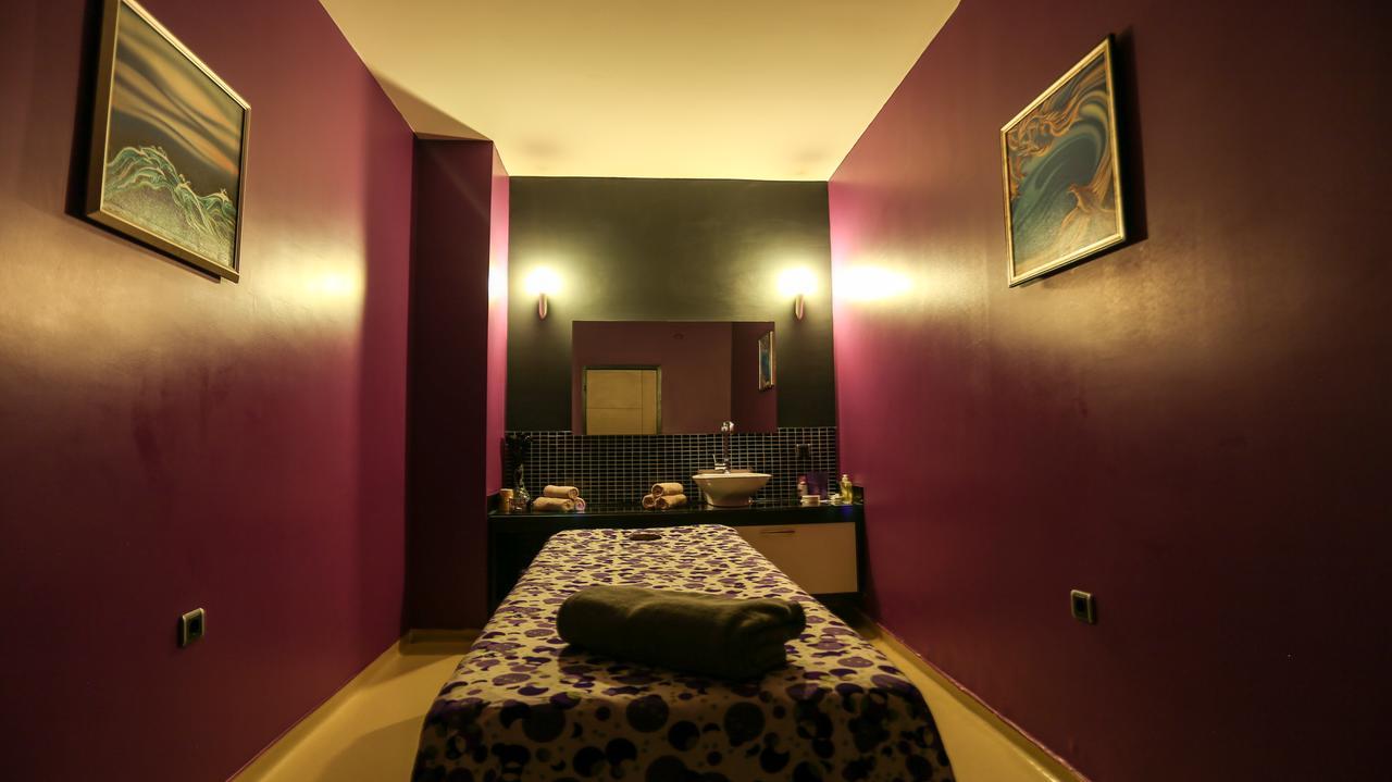 Sivas Bueyuek Hotel Eksteriør billede